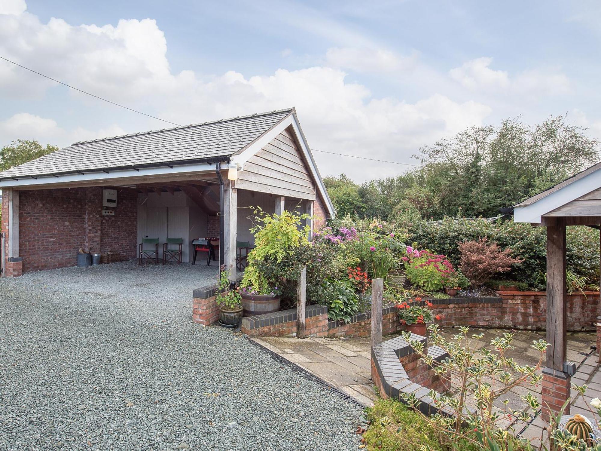 Top House Forden Bagian luar foto